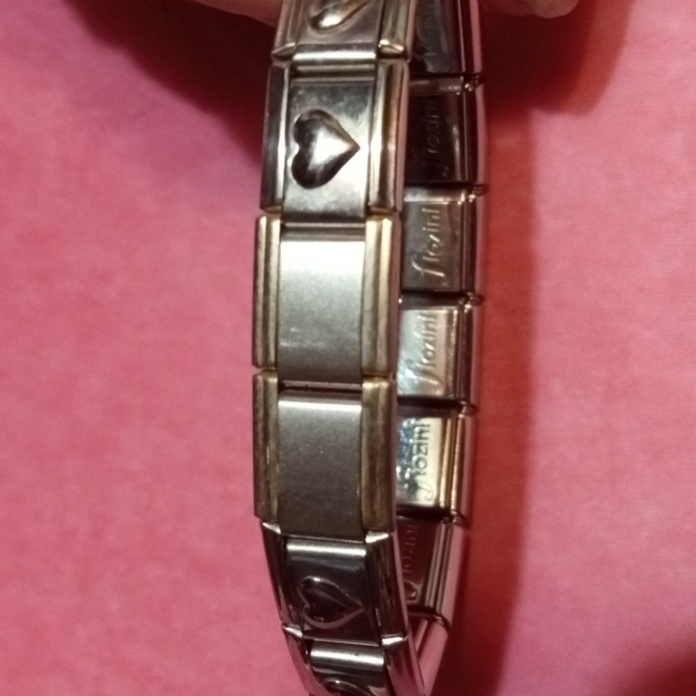 Persona Links extra small bracelet 4" stretch (sku 117)